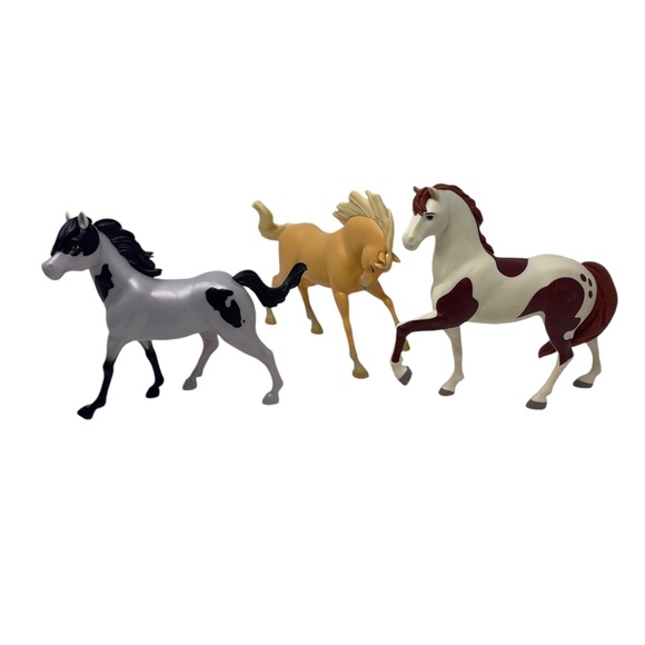 Dwallo Just Play horse figures lot of three - Picture 2 of 9